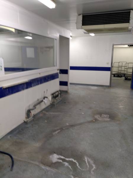 spécialiste du débarras cuisine industrielle à Antibes 06