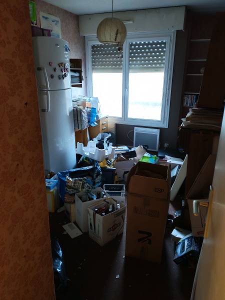 Débarras d'un appartement 4 pièces à Saint Laurent du Var (Alpes Maritimes)
