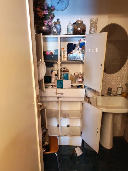 Débarras d'un appartement au dernier étage d'un immeuble à Juan les Pins (06)