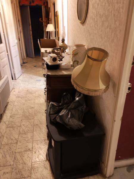 Rachat de meubles à domicile vers Nice (06) suite à un divorce