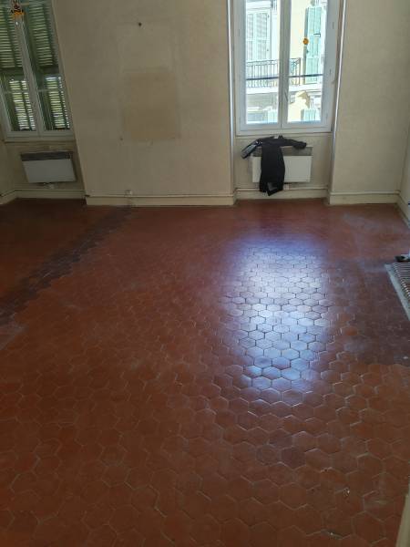 Débarras d'appartement avec rachat de bien vers Mandelieu (06)