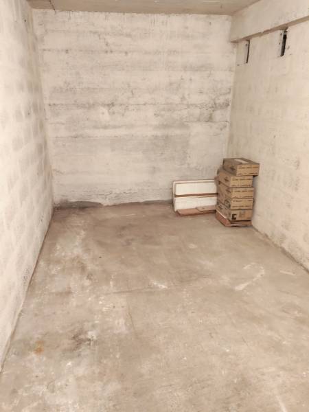 Cave vidée par un professionnel du débarras de locaux sur Villefranche sur Mer 